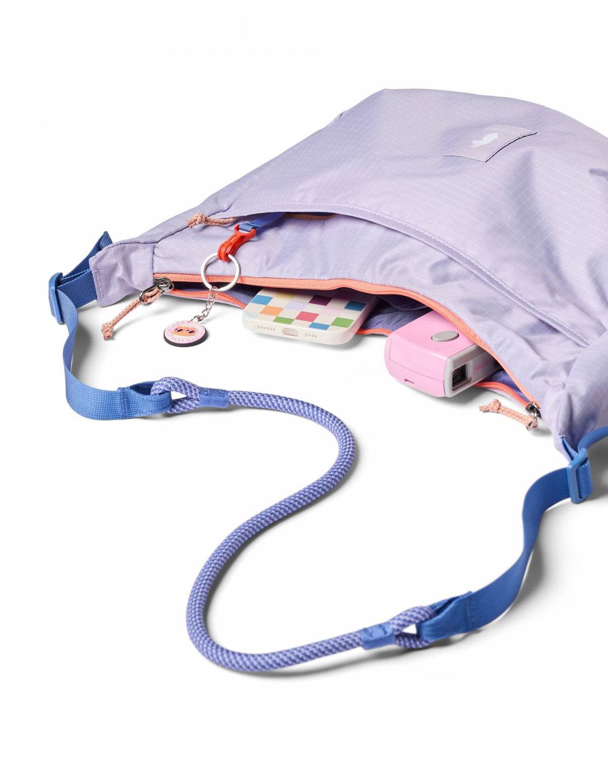 Trozo 8L Shoulder Bag