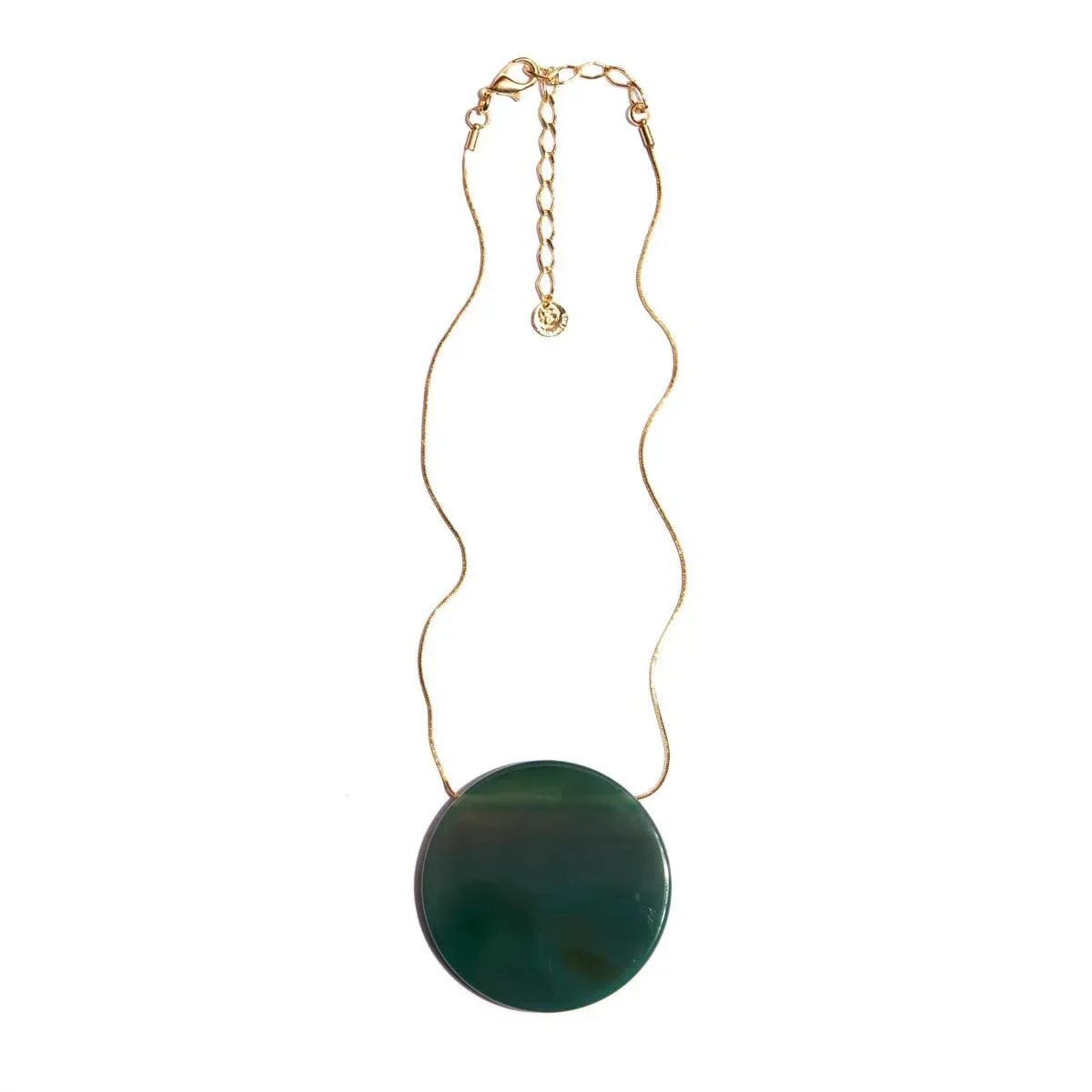 M?os da Terra Disc Pendant Necklace