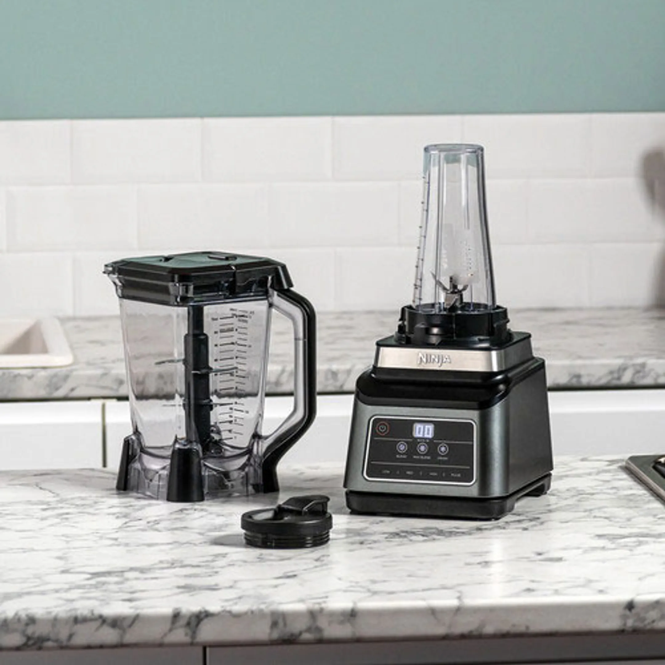 Ninja 2-in-1 Blender met Auto-IQ BN750EU