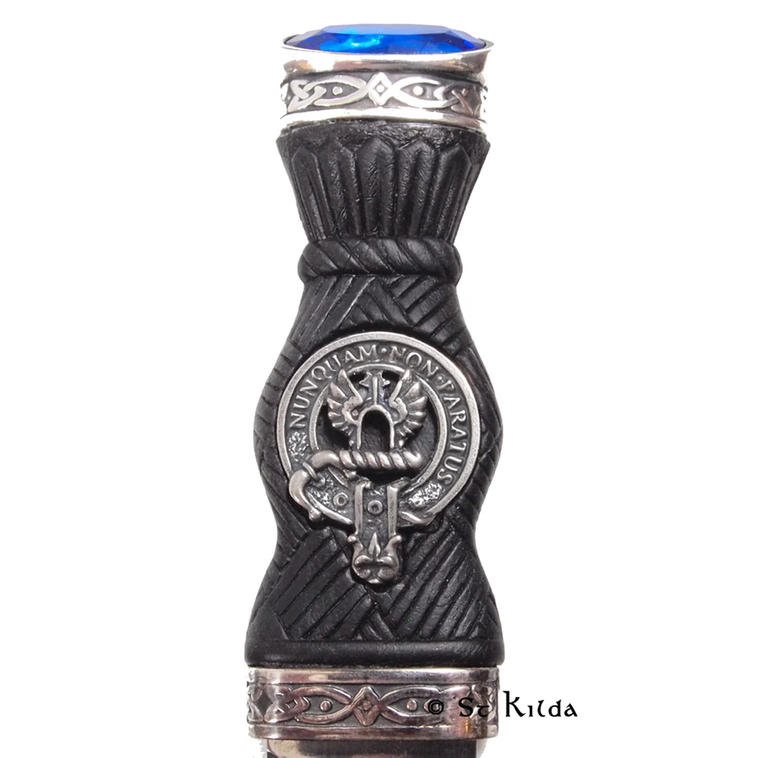 Clan Crest Sgian Dubh - Johnstone