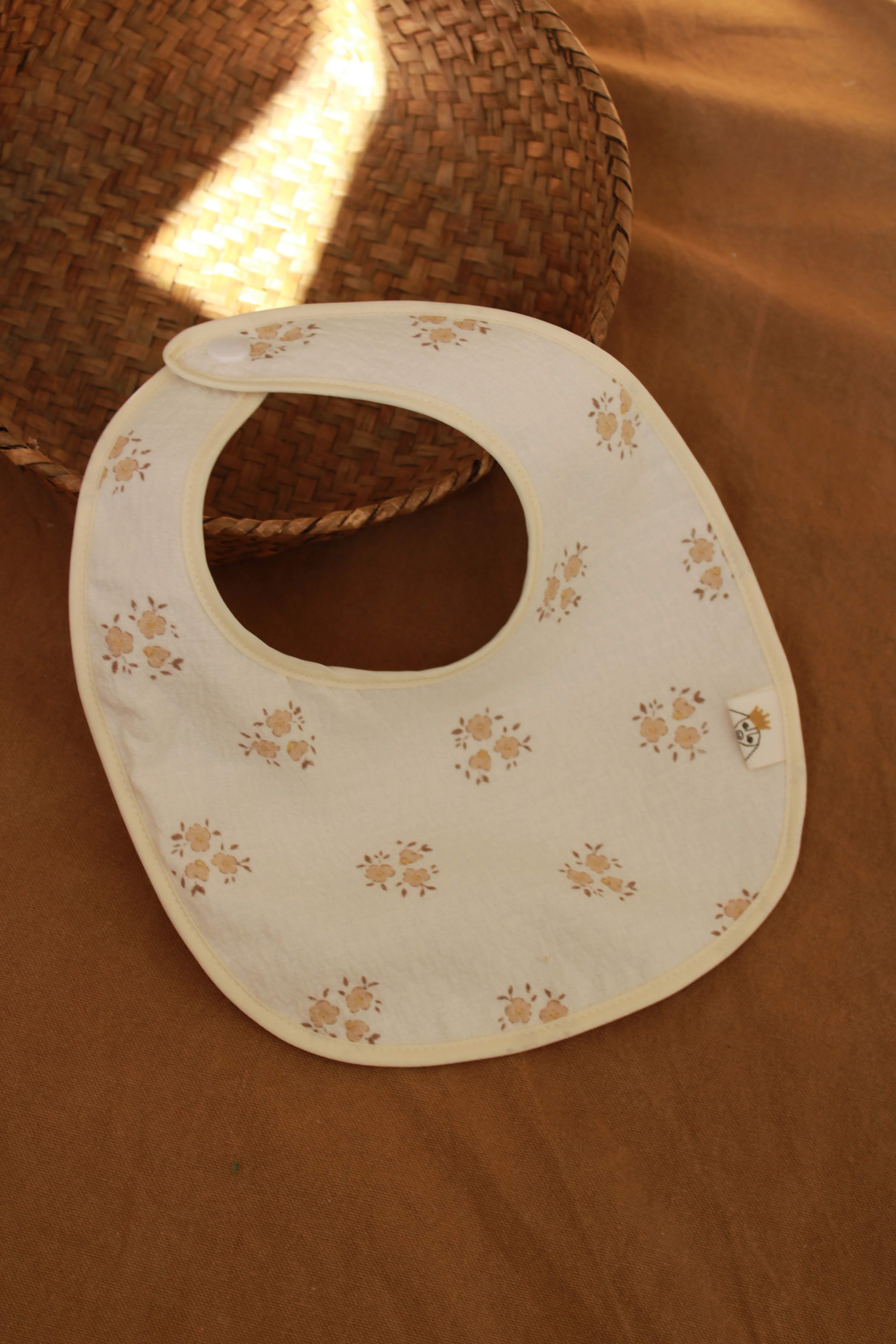 Babero Inti Arena + Rizo