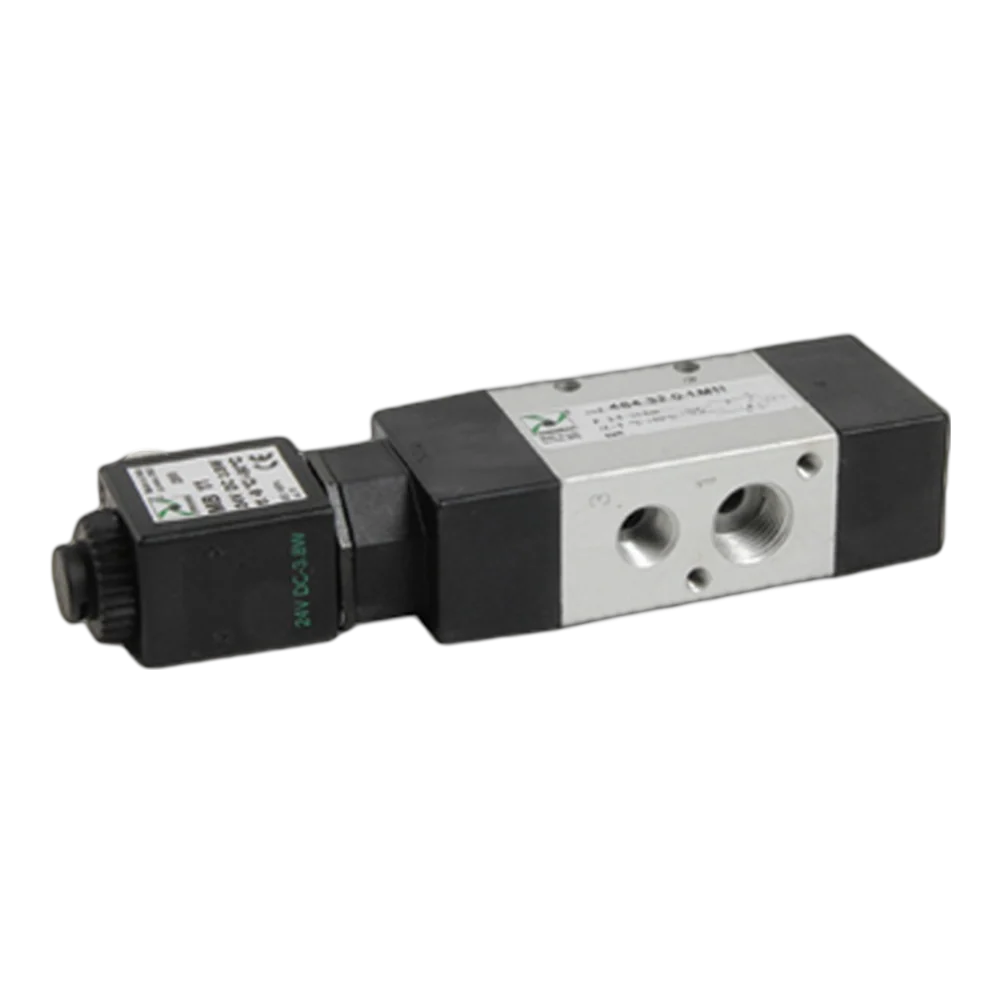 Pneumax 484.32.0.1.M2 G1/4 3/2 N.C Sol Spring Valve + M2