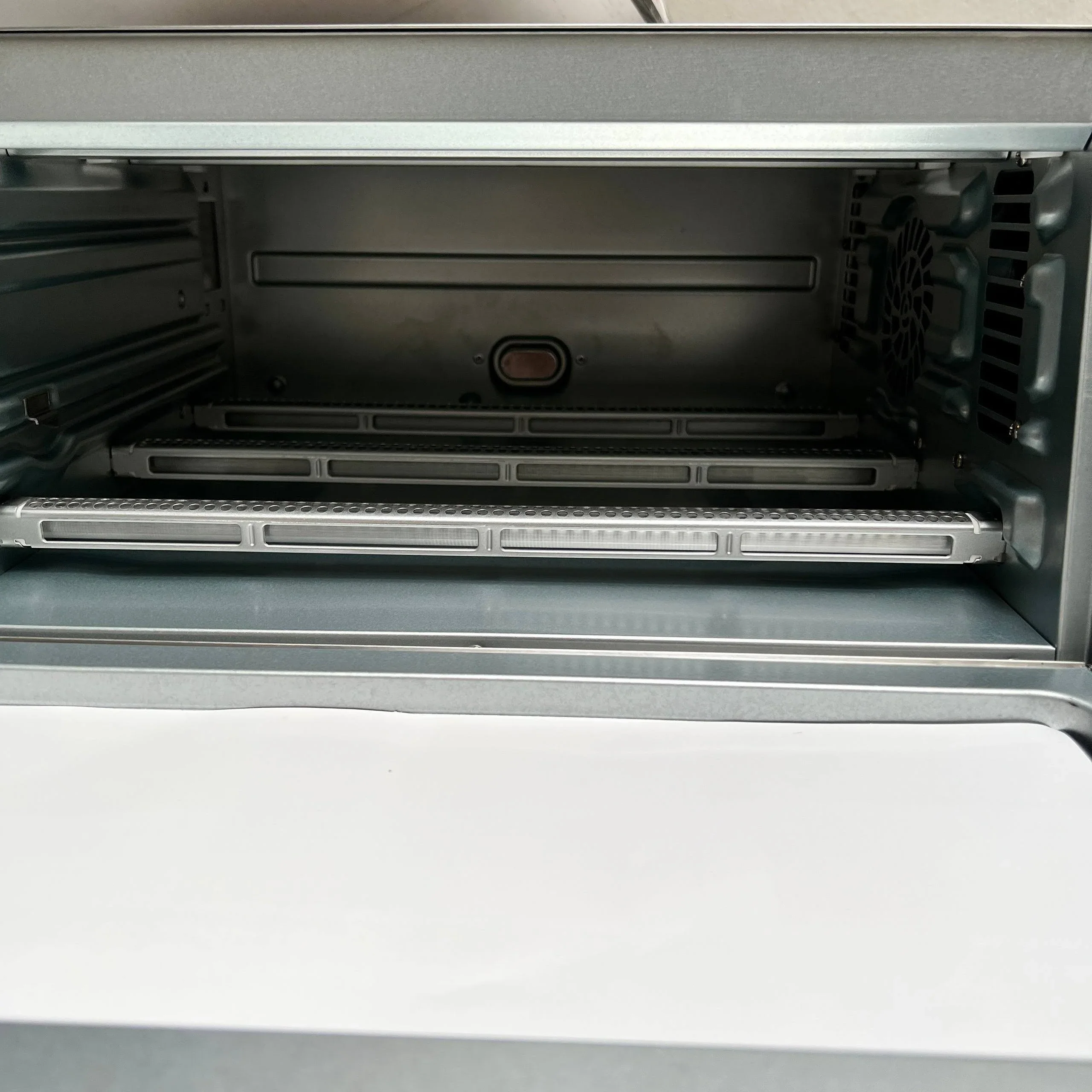 Ninja Foodi 11-in-1 Convection Toaster Oven Functionality Dual Heat FT301