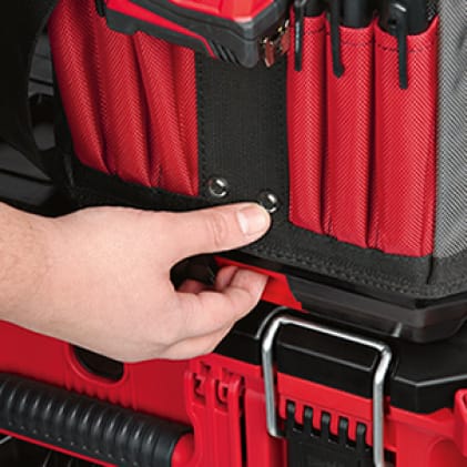 Milwaukee 48-22-8315 15 in. PACKOUT Tote Quickly connect PACKOUT with integrated locking cleats
