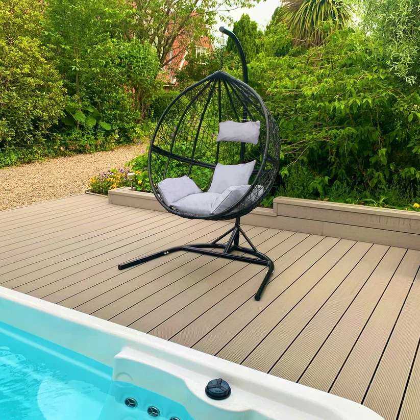 Hanging Indoor/Outdoor Egg Chair with Rain Cover