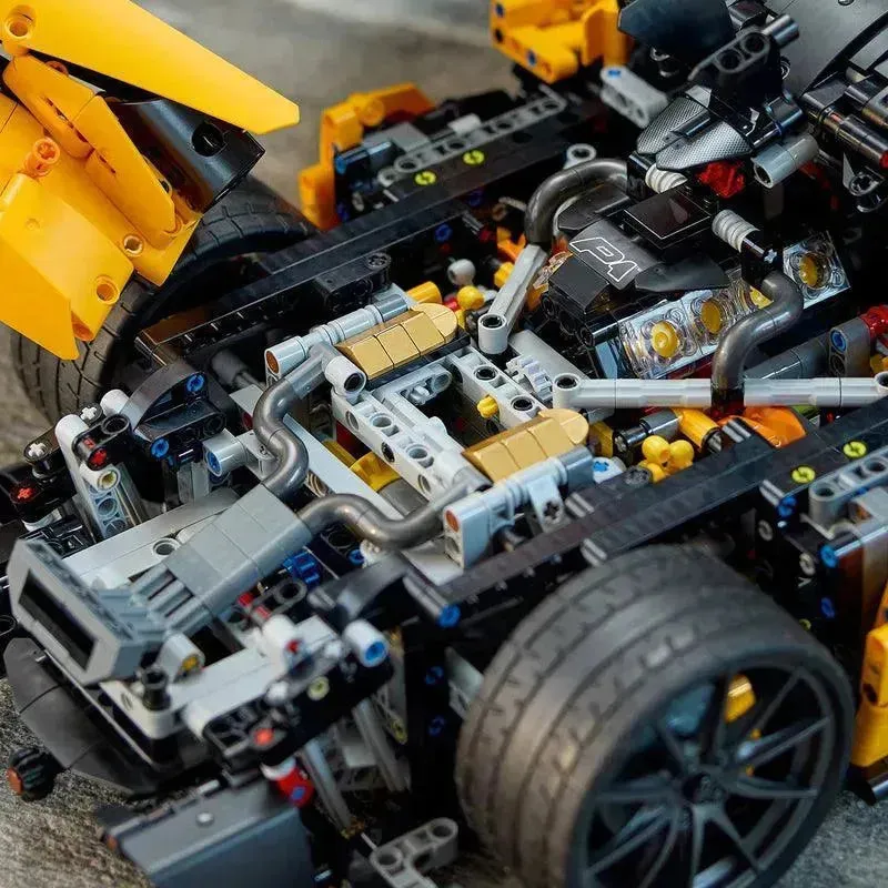 LEGO 42172 McLaren P1 Ultimate Auto