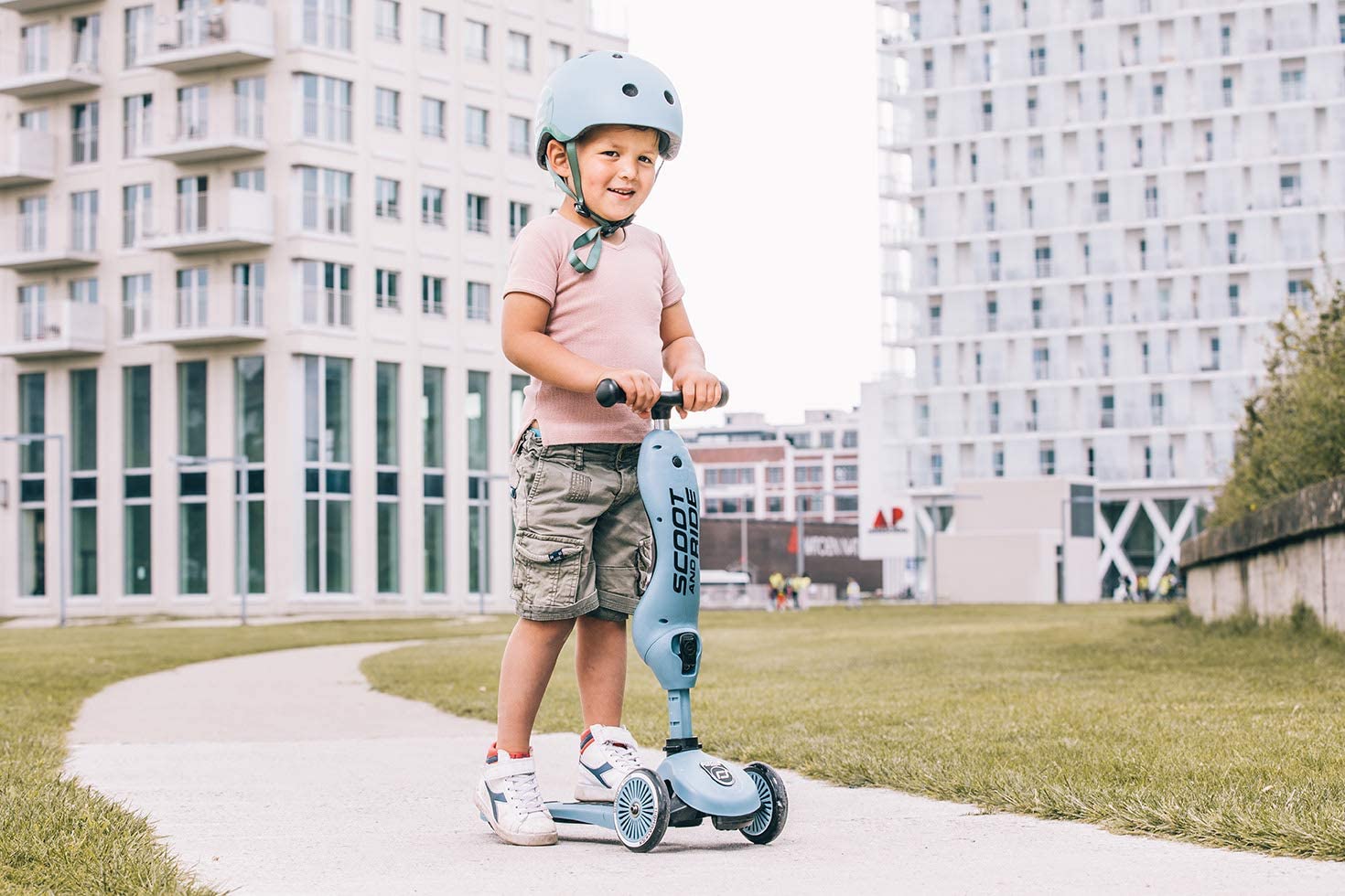 Scoot & Ride 3418 �C Entertainment and Learning Toys, Unisex