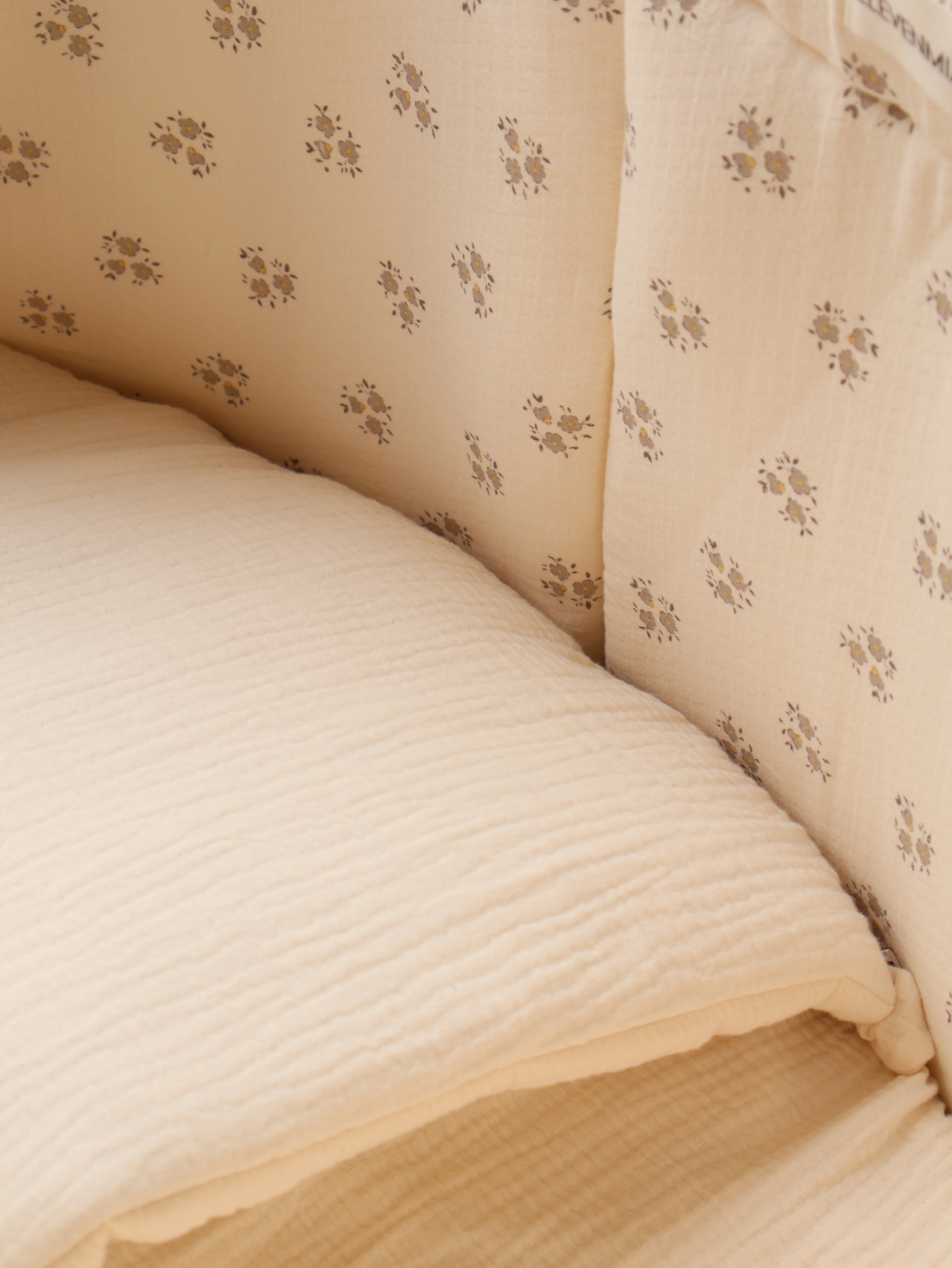 Protector Mini Stokke Inti Gris