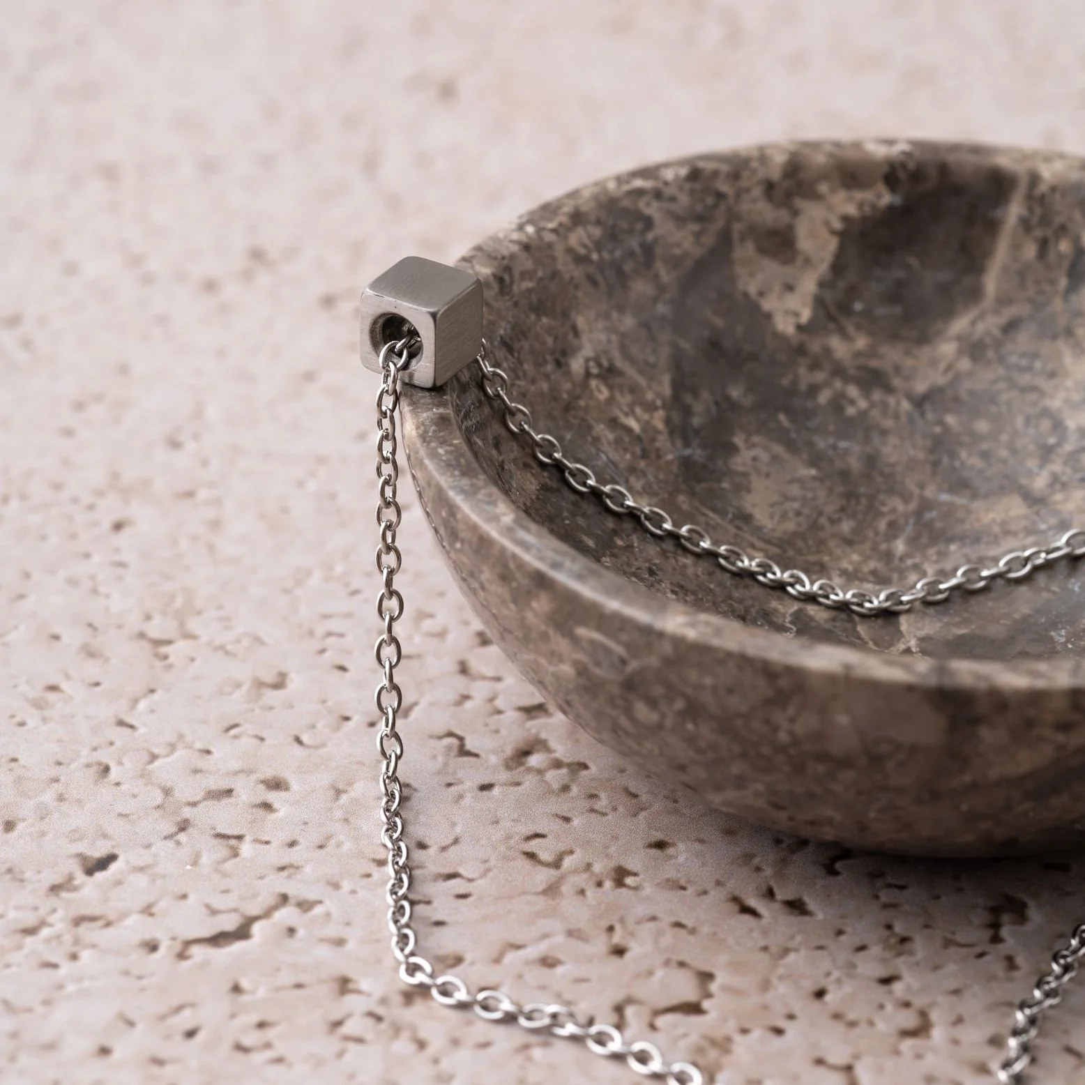Minimalistische Ketting Cube - RVS - Kubus - Zilver