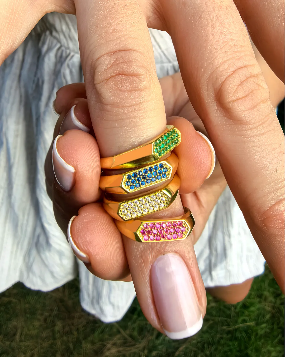 Hexagon Emerald Pavé Signet Ring in 18K Gold Vermeil