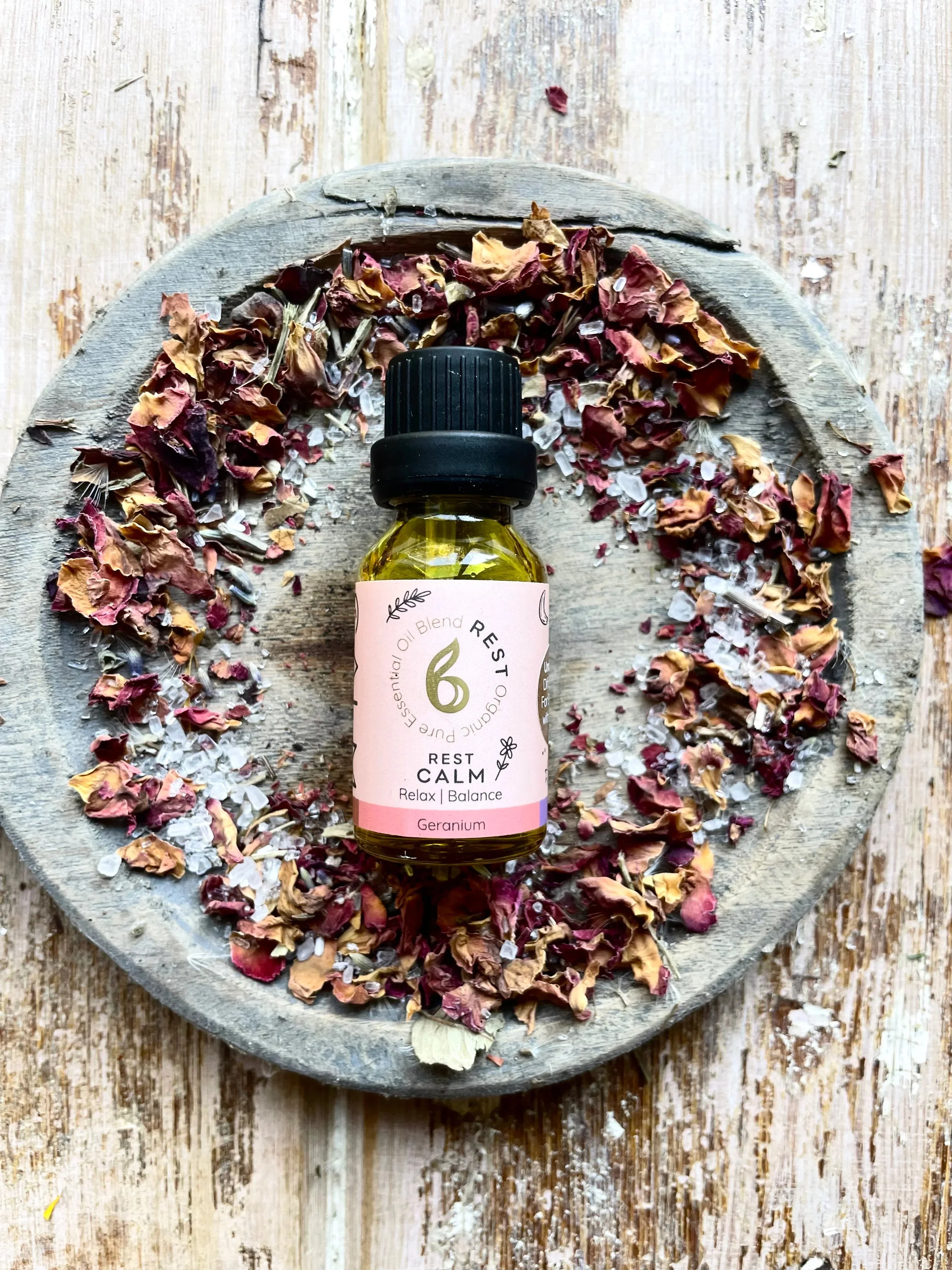 Rest Calm �C Sleep & Hormone Balance Blend with Lavender, Geranium & Frankincense