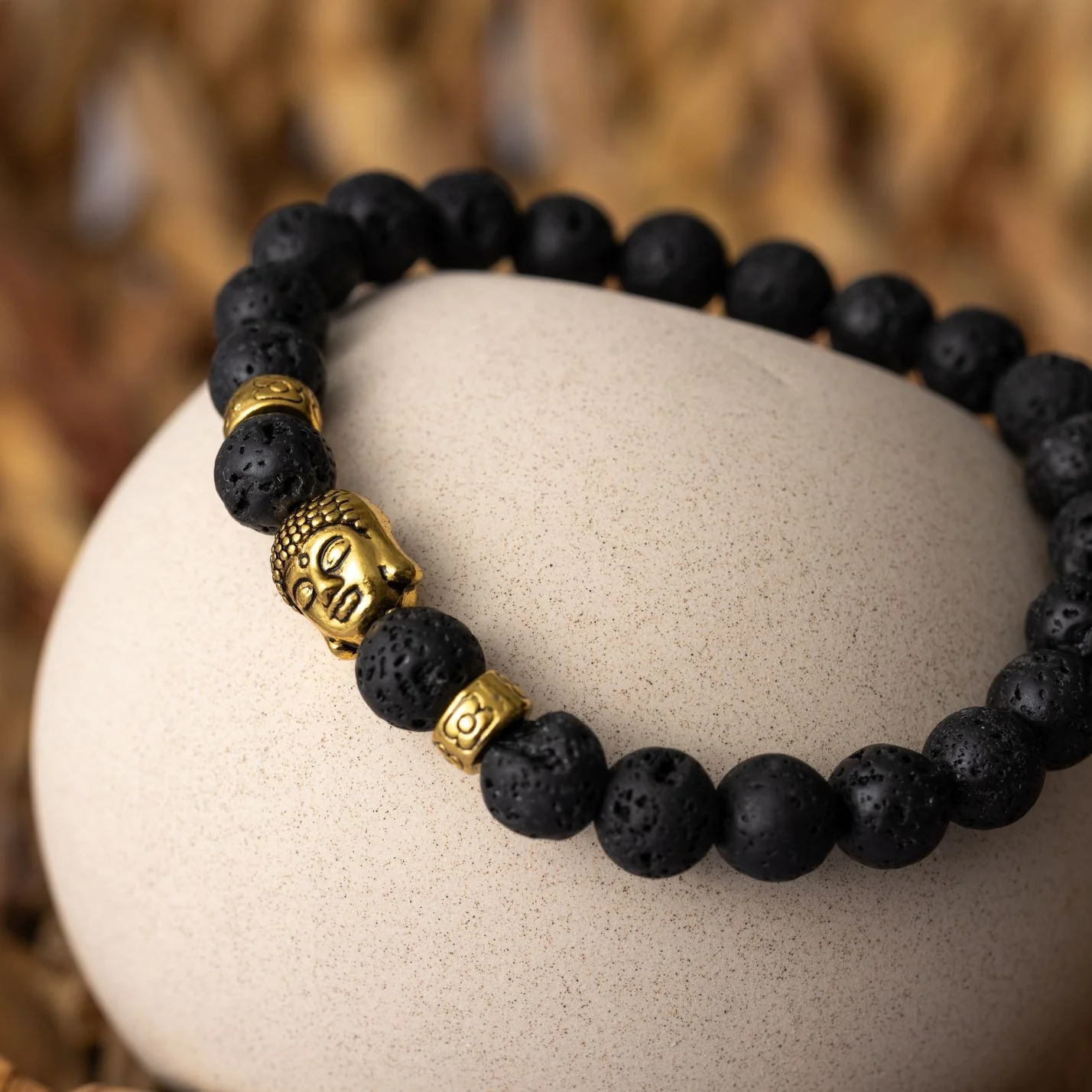 Boeddha Armband - Lavasteen Goudkleurig - Doorzetten