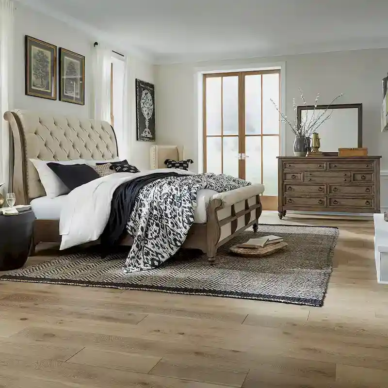 Americana Farmhouse Sleigh Bed with Matching Dresser and Mirror Bedroom Set