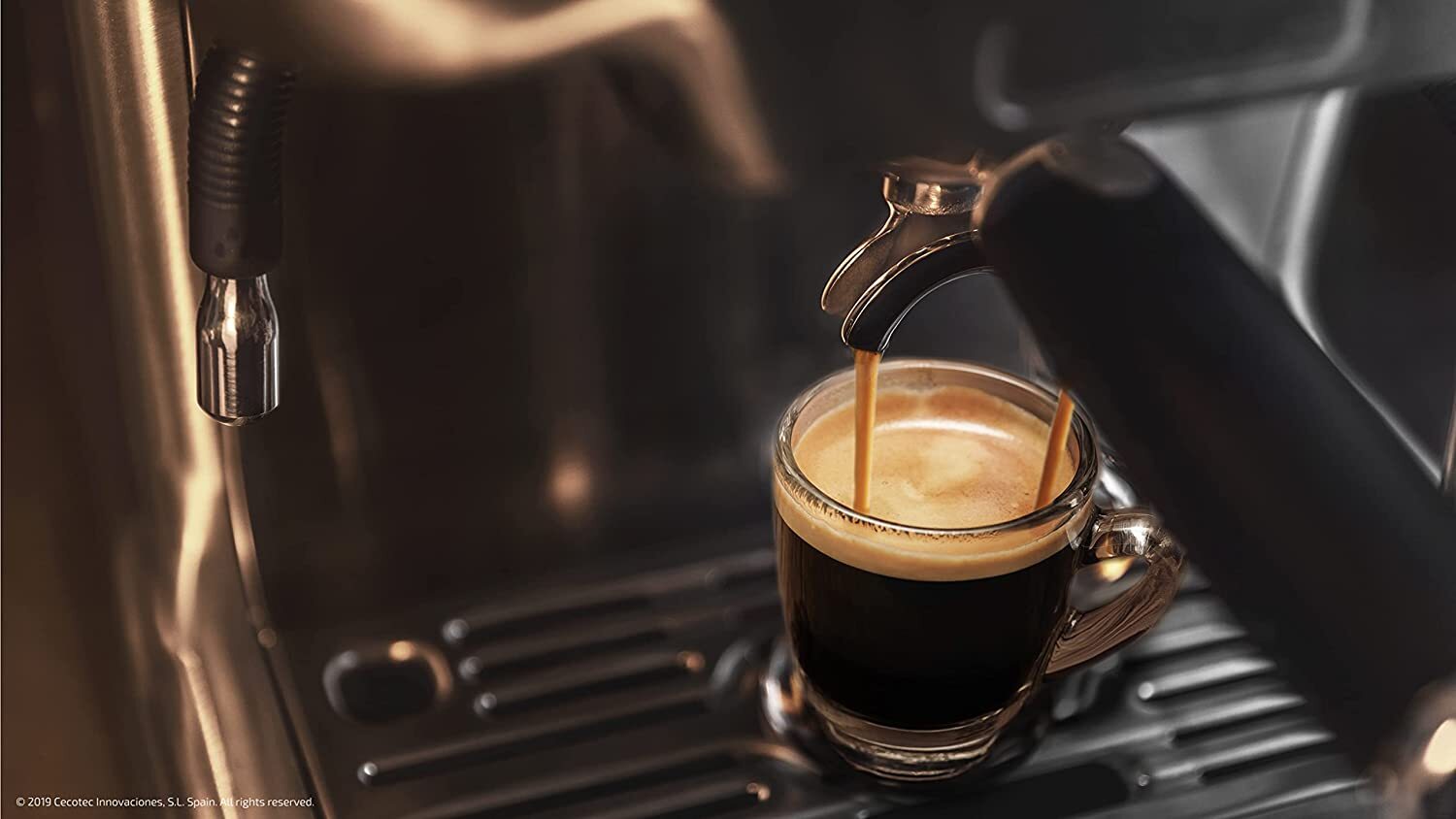 Barista Espresso Machine 2900W, 20-Bar Pressure, Dual Thermoblock, 2.7L Tank, Stainless Steel, Integrated Grinder & Steamer