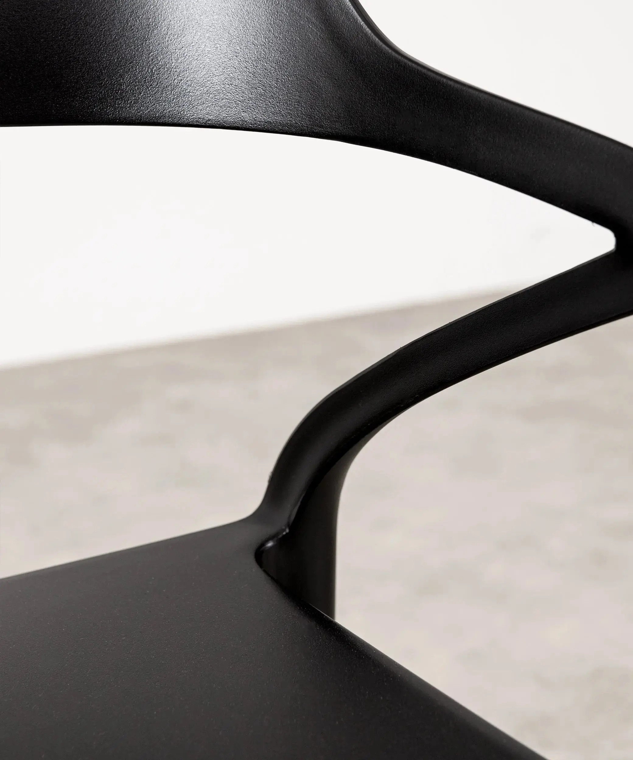 Silla de Polipropileno con Reposabrazos Grace