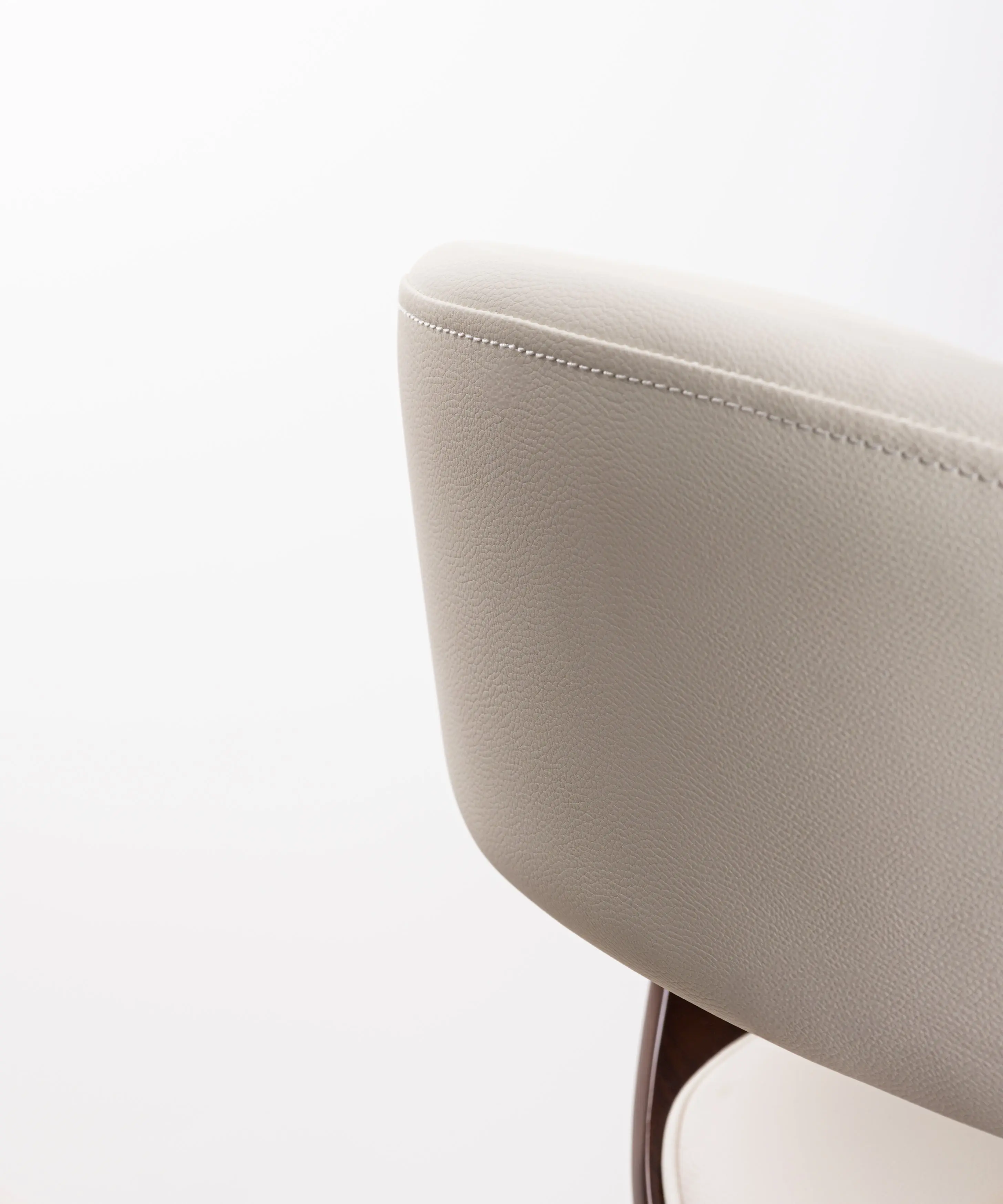 Taburete de Madera y Polipiel Regulable Beckett