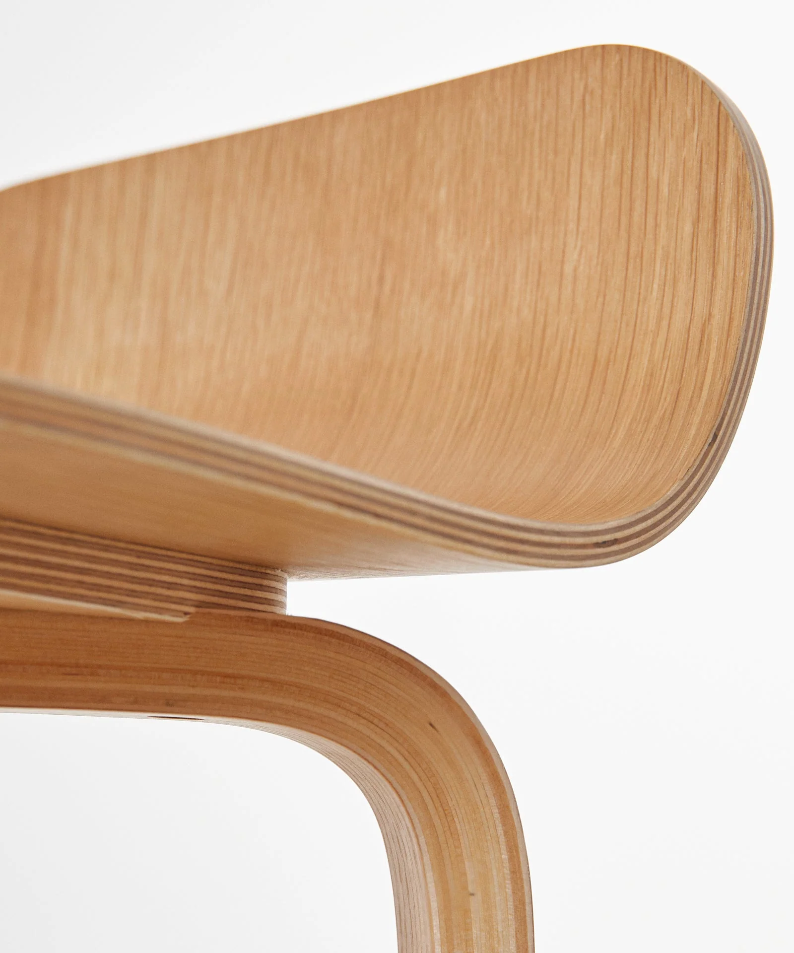 Taburete de madera Eira