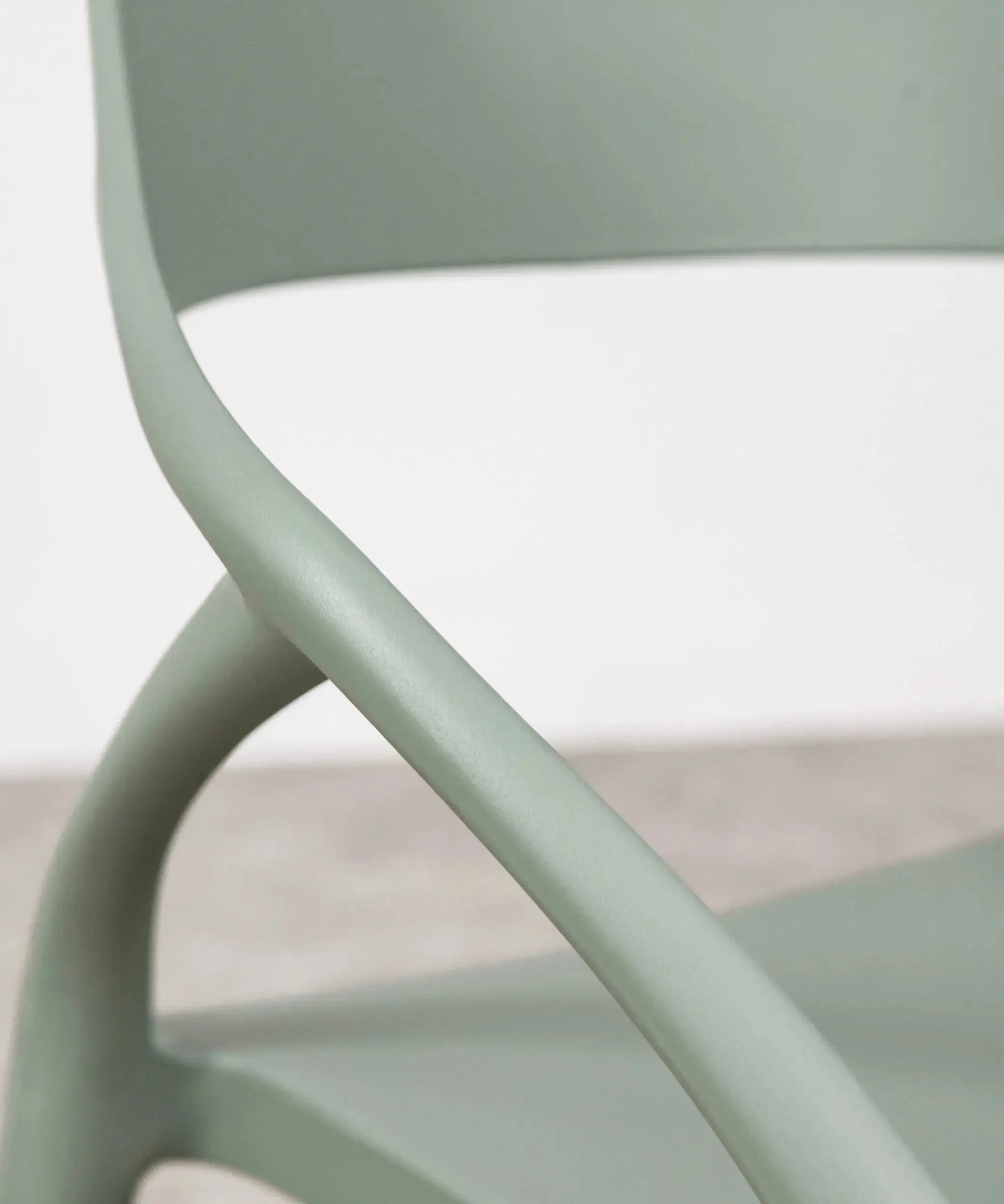 Silla de Polipropileno con Reposabrazos Grace