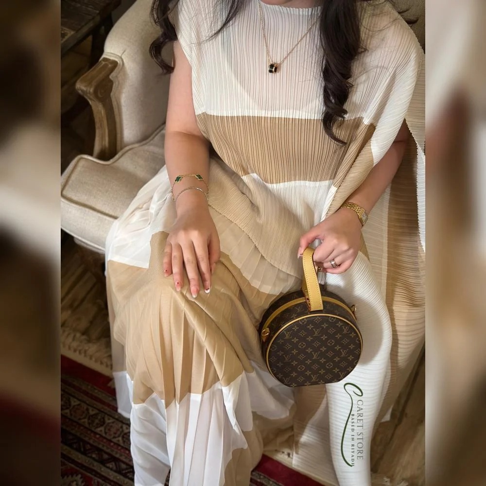 Asymmetrical collaborations in Biege