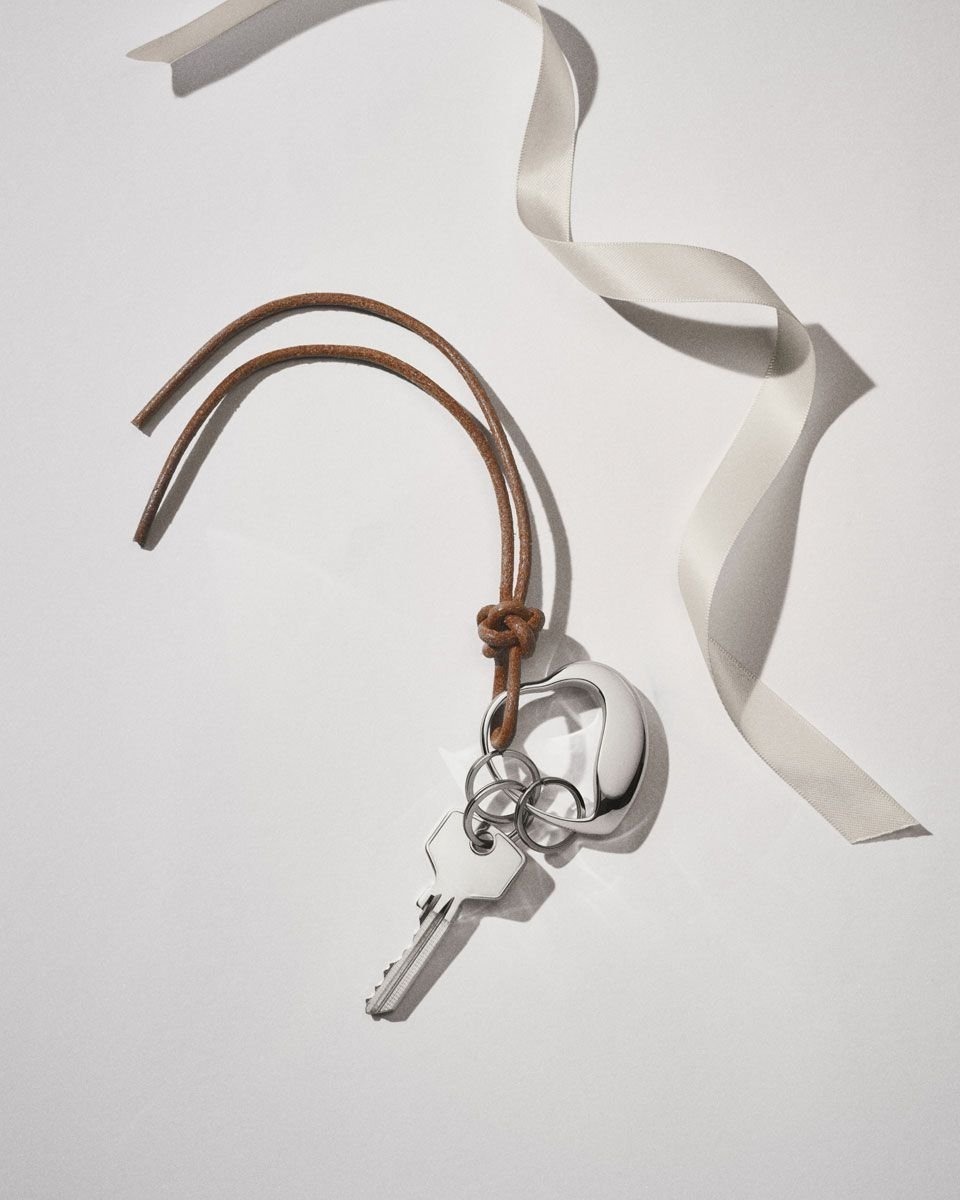 Georg Jensen HEART Brelok do Kluczy na Skórzanym Sznurku / Serce