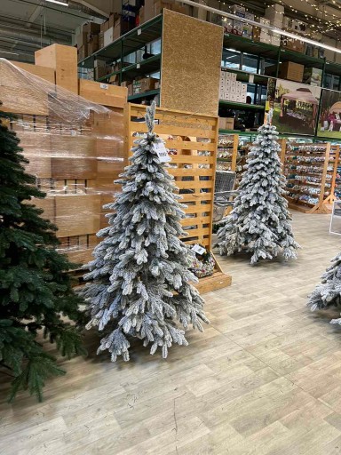 NOWOŚĆ! Piękna Biała sztuczna Choinka LUX 100% PE Zasypana śniegiem 1.8m