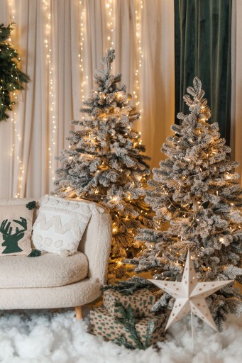 NOWOŚĆ! Piękna Biała sztuczna Choinka LUX 100% PE Zasypana śniegiem 1.8m