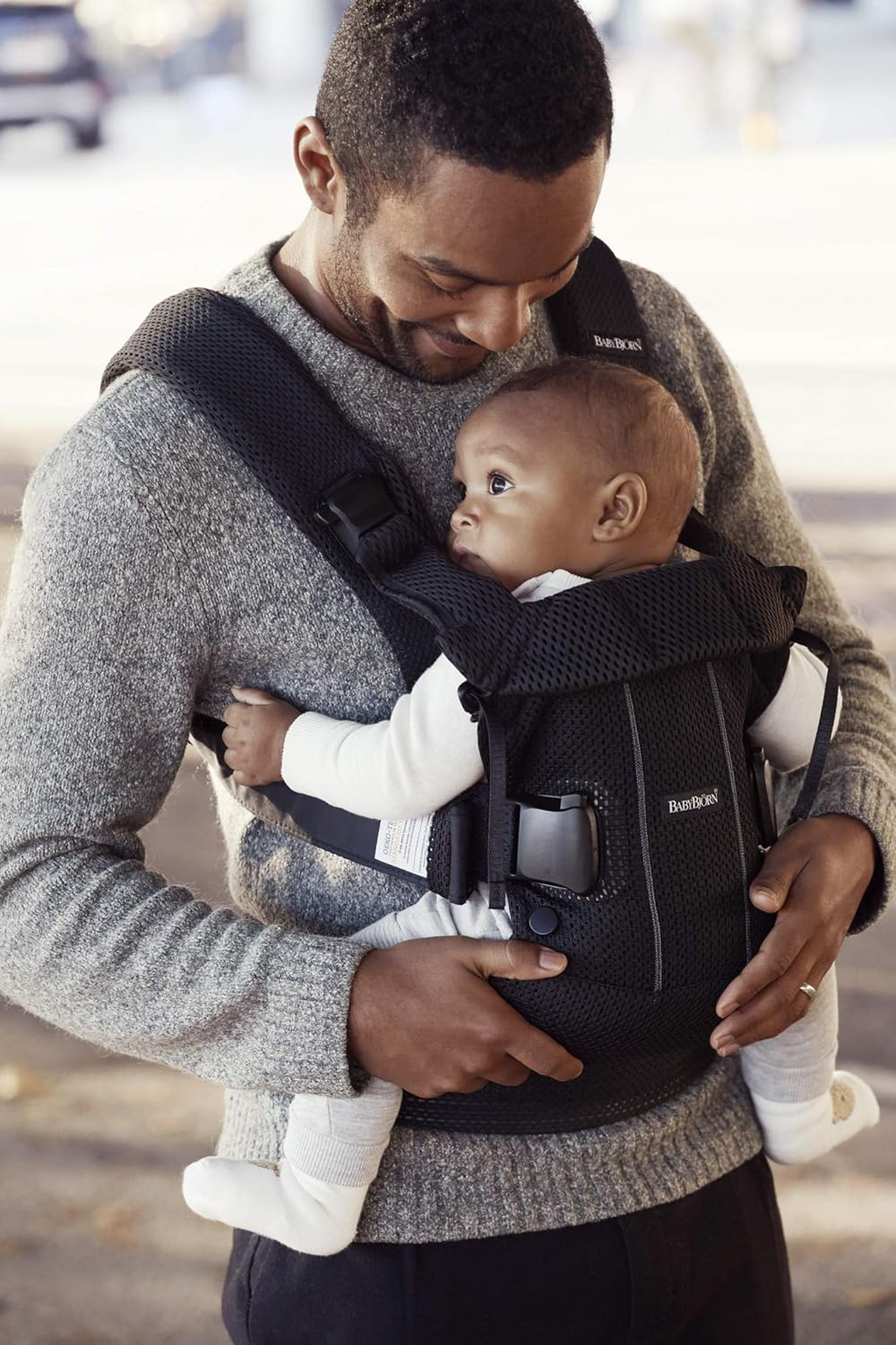 BabyBjörn Nosidełko dla niemowląt One Air, siatka 3D, szaro-beżowe