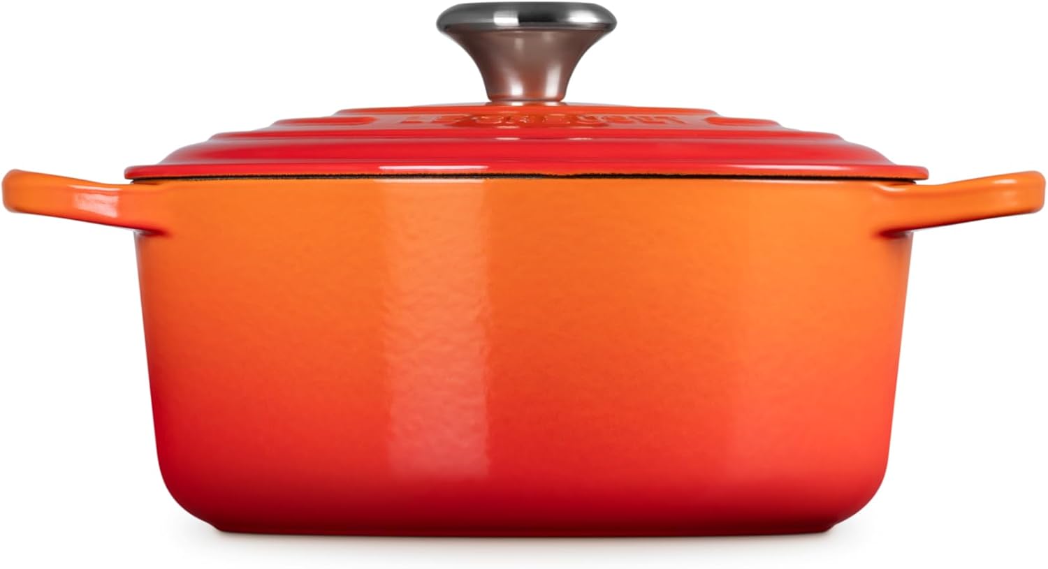 Le Creuset Signature żeliwne naczynie do pieczenia z pokrywką, Ø 26 cm, okrągłe, nadaje się do wszystkich rodzajów kuchenek i kuchenek indukcyjnych, pojemność: 5,3 l, 5,135 kg, kolor czerwony