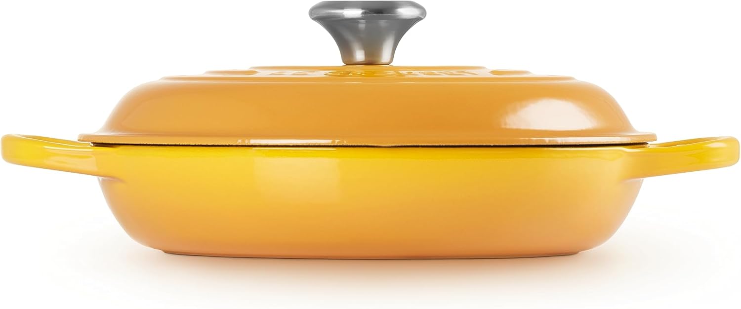 Le Creuset Signature żeliwny garnek Gourmet, okrągły, Ø 30 cm, 3,5 l, do wszystkich rodzajów kuchenek włącznie z indukcyjnymi, 5,55 kg, czerwony piec