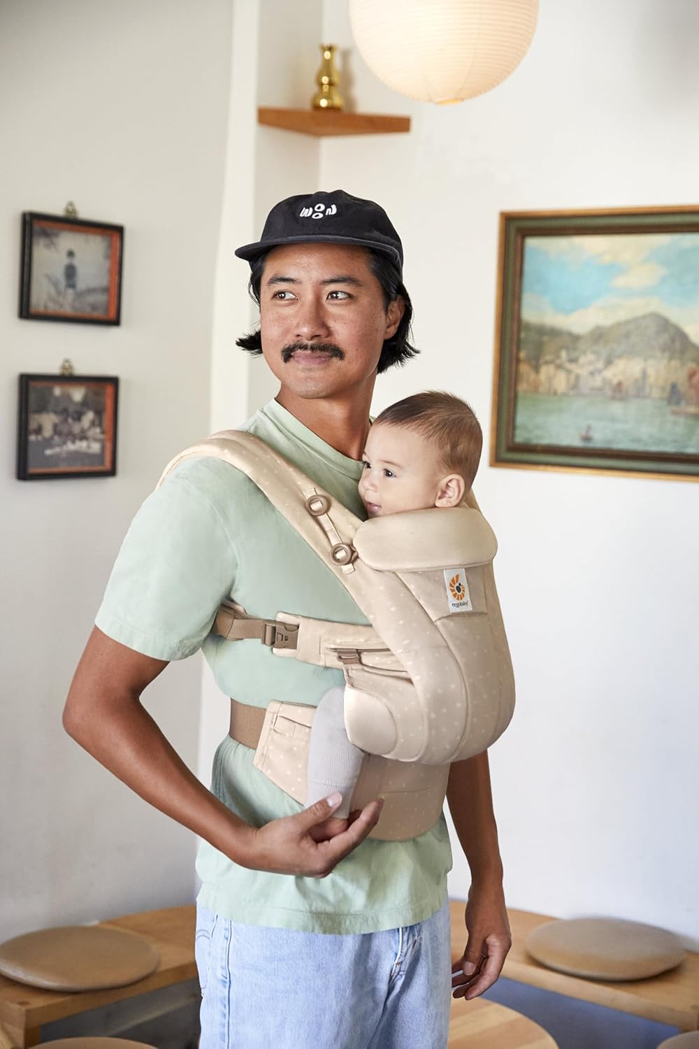 Ergobaby Omni Breeze Nosidełko dla noworodków od urodzenia do 20 kg, 4 pozycje SoftFlex Mesh Ergonomiczne nosidełko dla niemowląt Nosidełko do noszenia na plecach, Graphite Grey