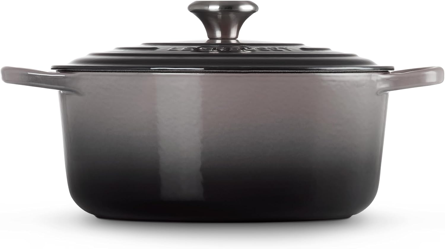 Le Creuset Signature żeliwne naczynie do pieczenia z pokrywką, Ø 26 cm, okrągłe, nadaje się do wszystkich rodzajów kuchenek i kuchenek indukcyjnych, pojemność: 5,3 l, 5,135 kg, kolor czerwony