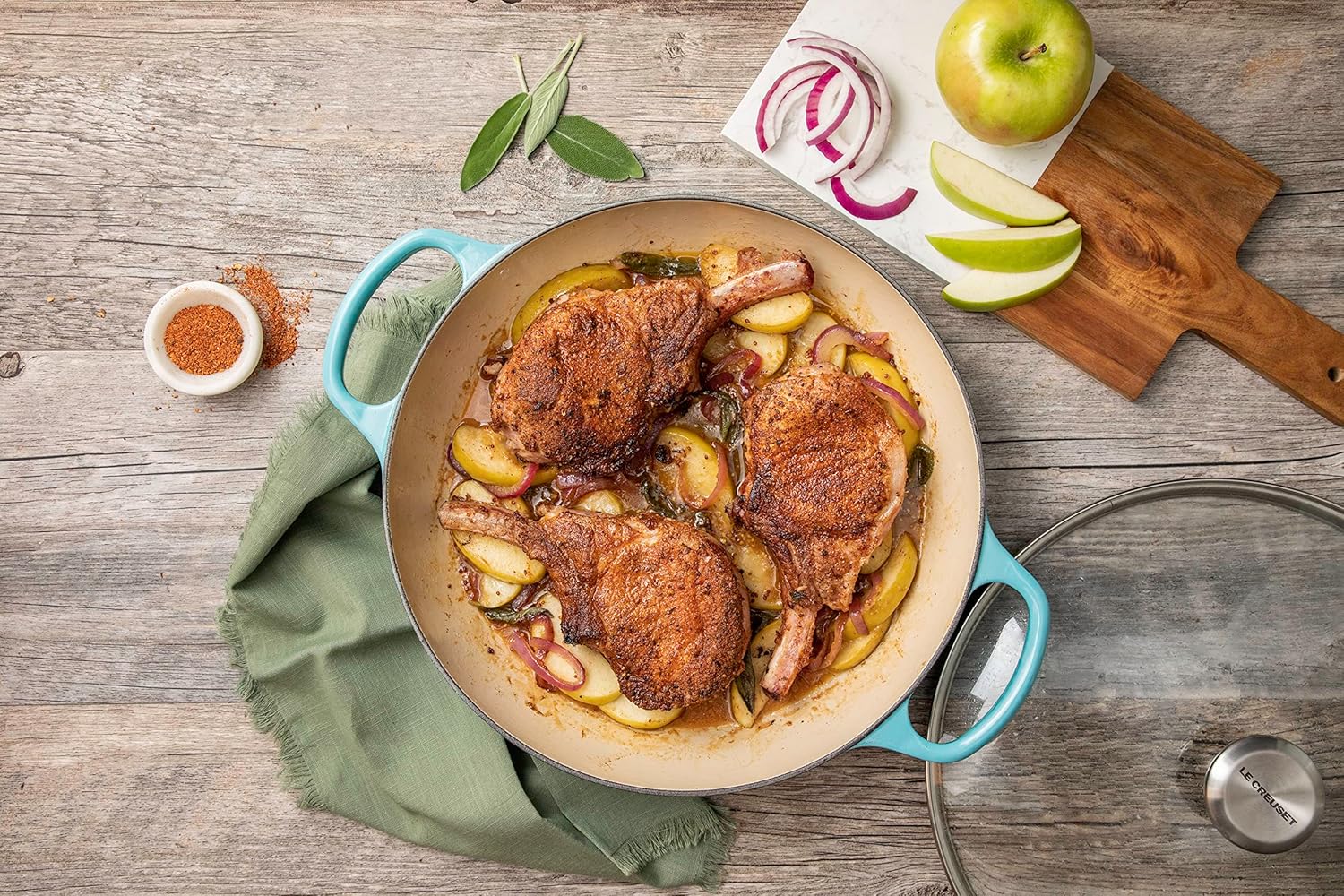 Le Creuset Signature żeliwny garnek Gourmet, okrągły, Ø 30 cm, 3,5 l, do wszystkich rodzajów kuchenek włącznie z indukcyjnymi, 5,55 kg, czerwony piec