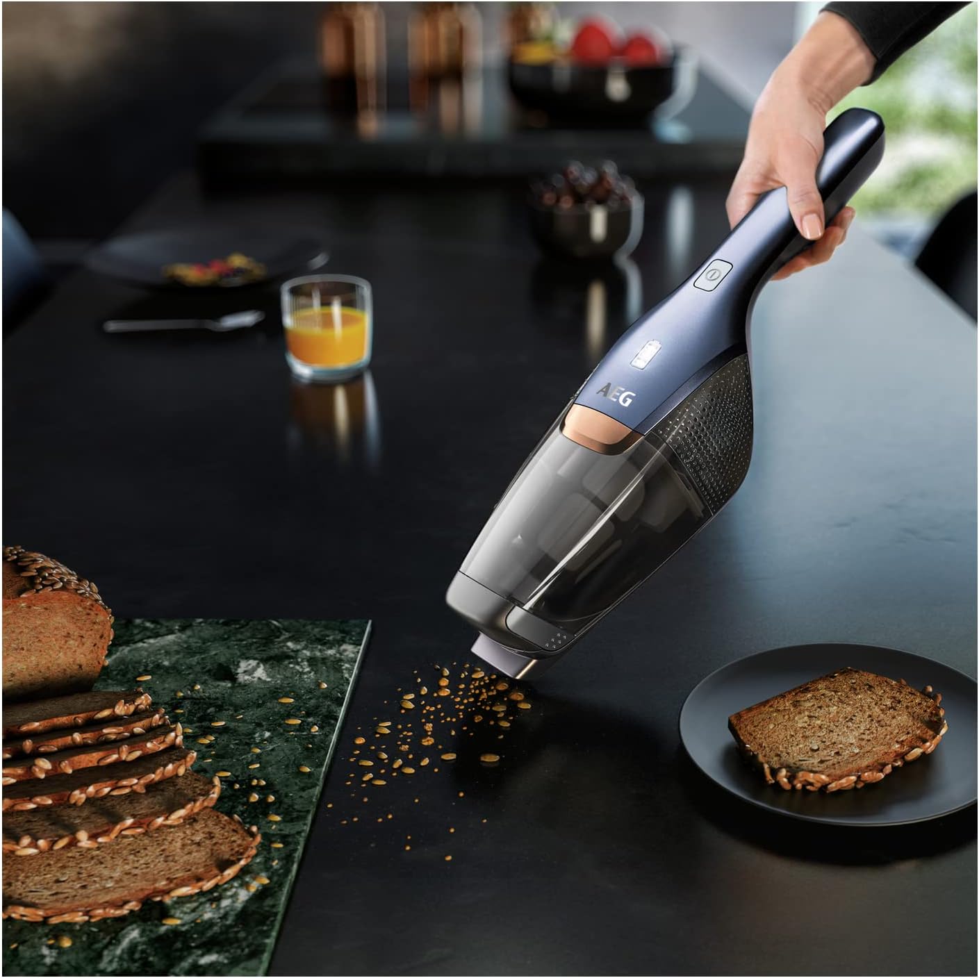 Aeg Animal Odkurzacz, Czerwony, 18.0W 230.0V