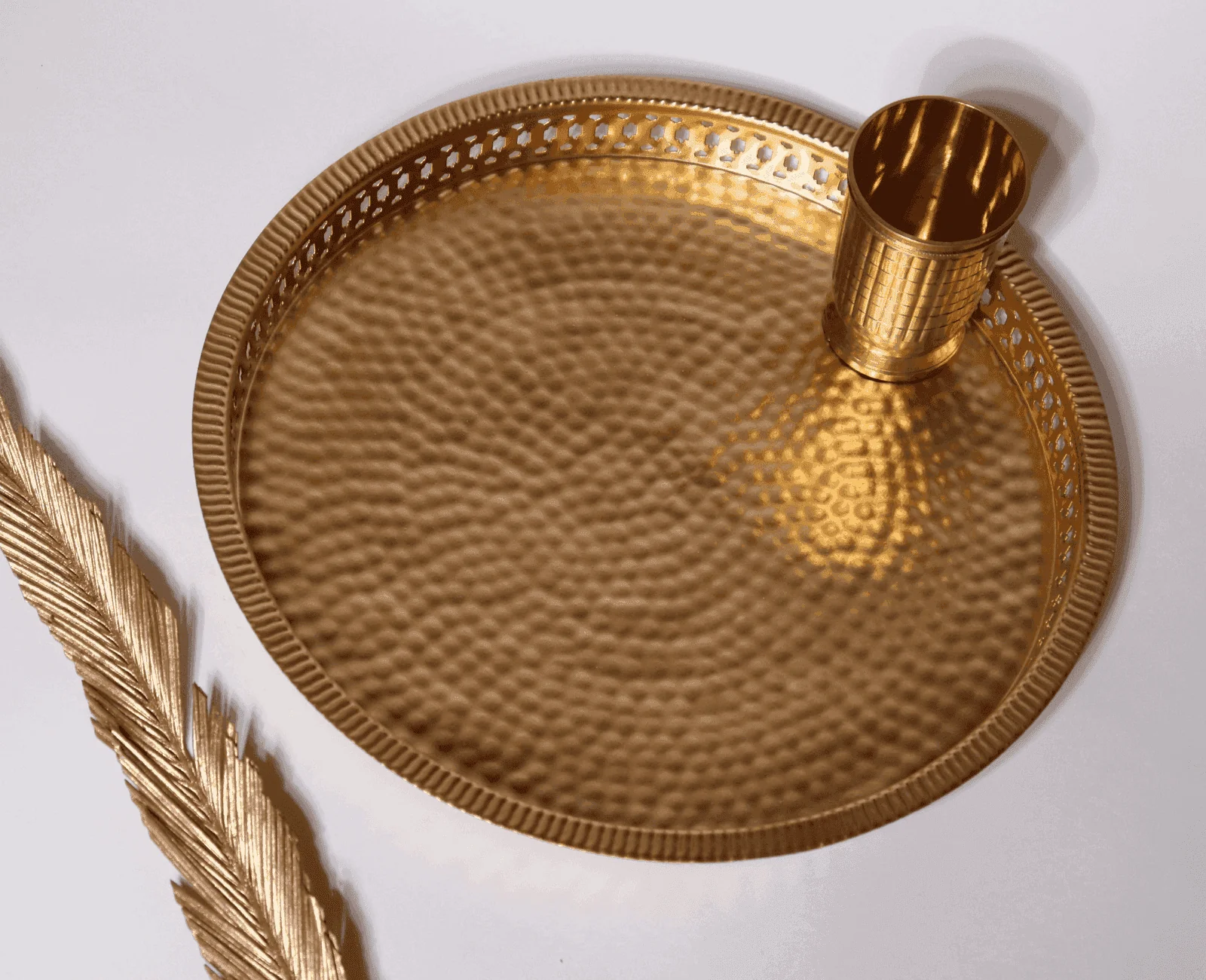 The Royal King Metal Tray (Gold Finish)