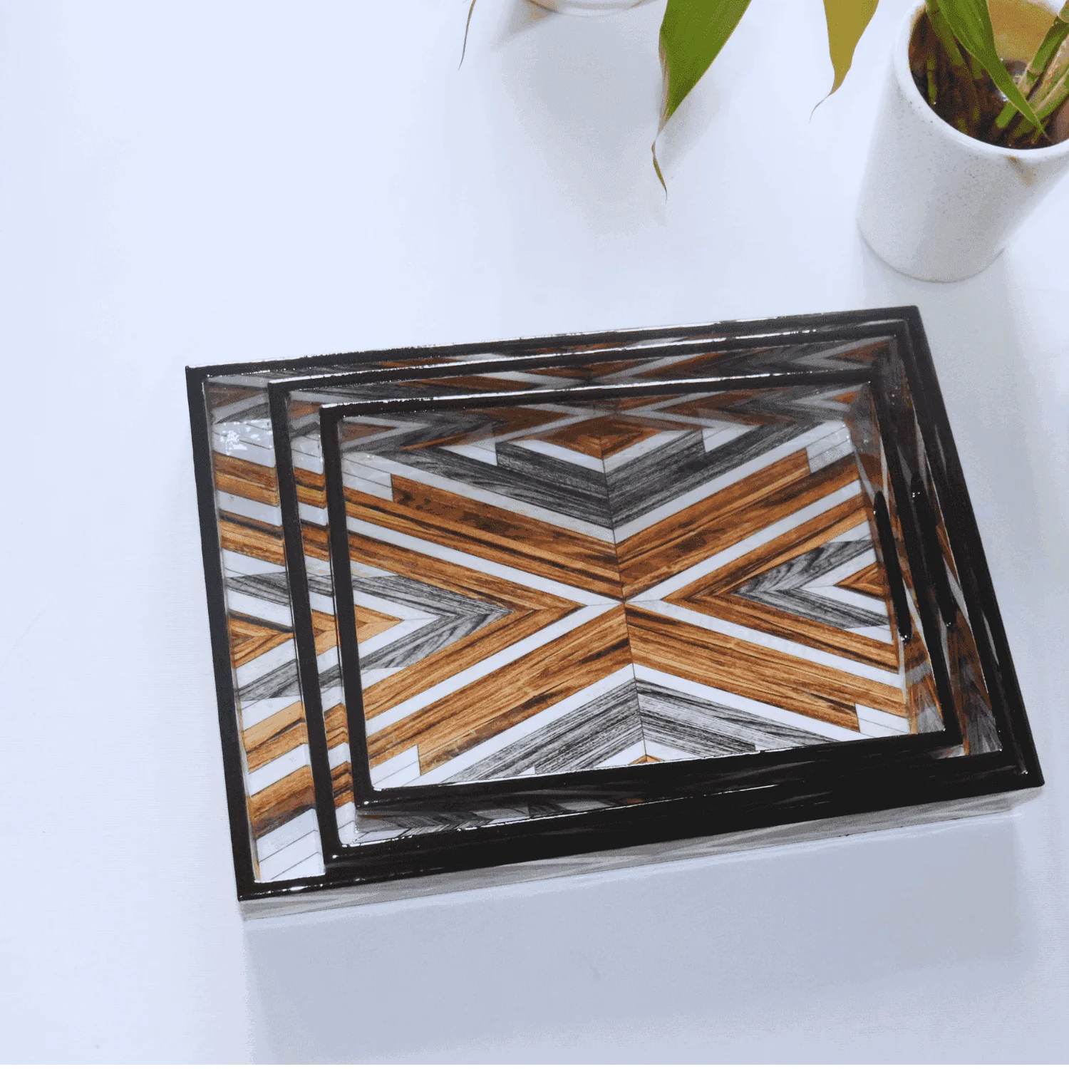 Decorative MDF Wood Trays Brown Texture