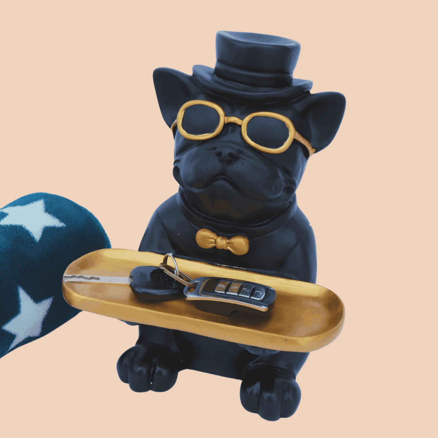 The Waggish Black Dog ( Sculpture Figurine)