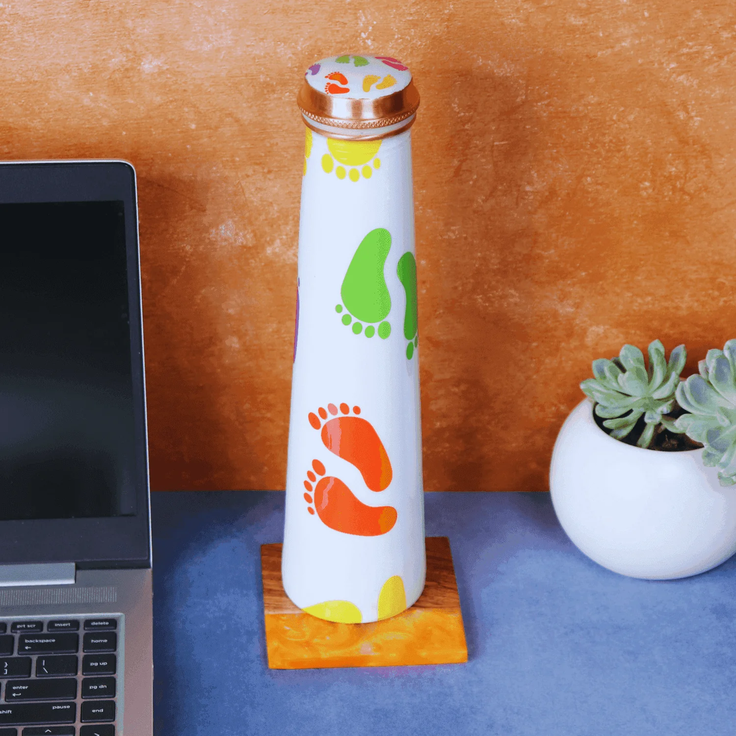 The Copper Bottle (The FOOT PRINT TAMRA Edition)