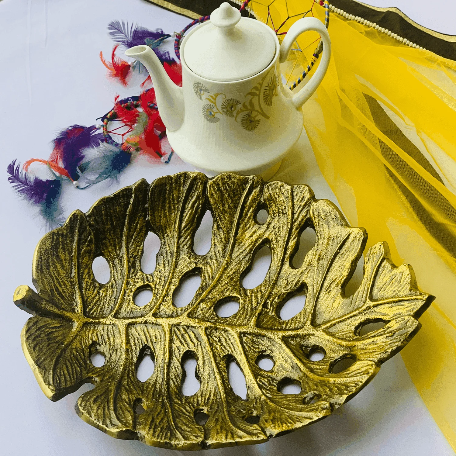 The Fruit Basket (The Leaf Antique Brass)