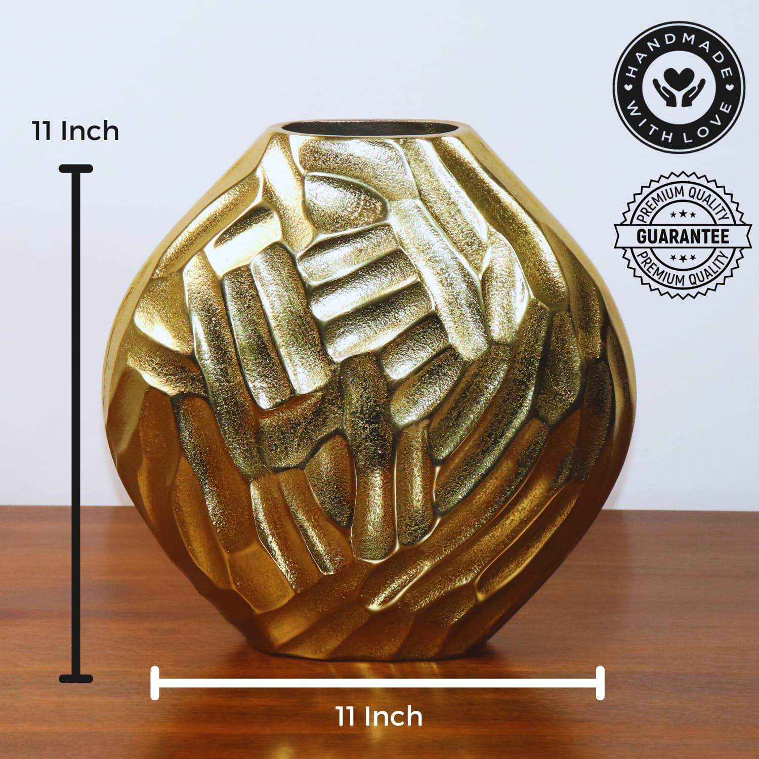 THE STARRY SWIRL Aluminum Vase