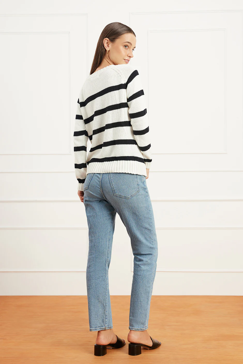 Stripe Sloane Crewneck in Off White