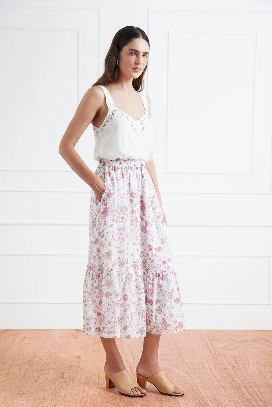Wren Skirt in Sundrenched Garden