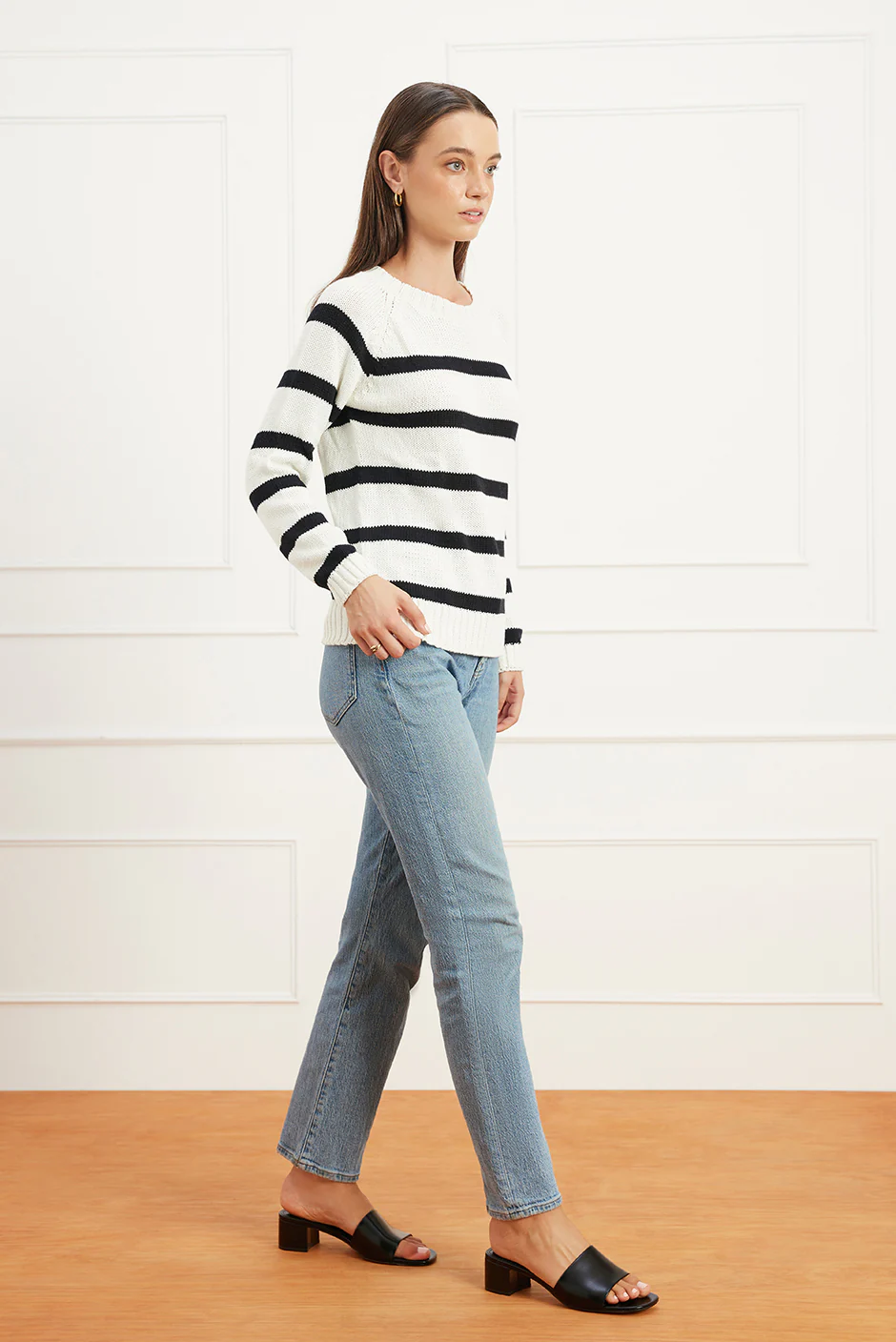 Stripe Sloane Crewneck in Off White