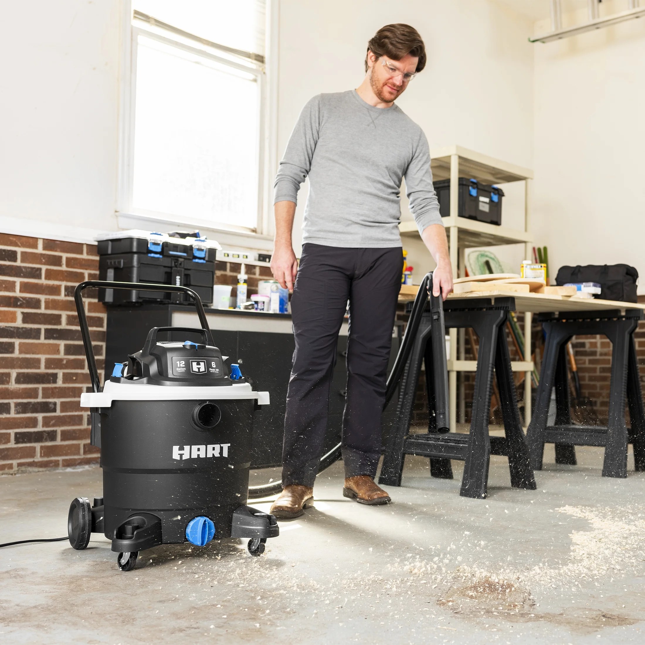 HART 12 Gallon 6 Peak HP Wet/Dry Vacuum, VOC1212PW 3701