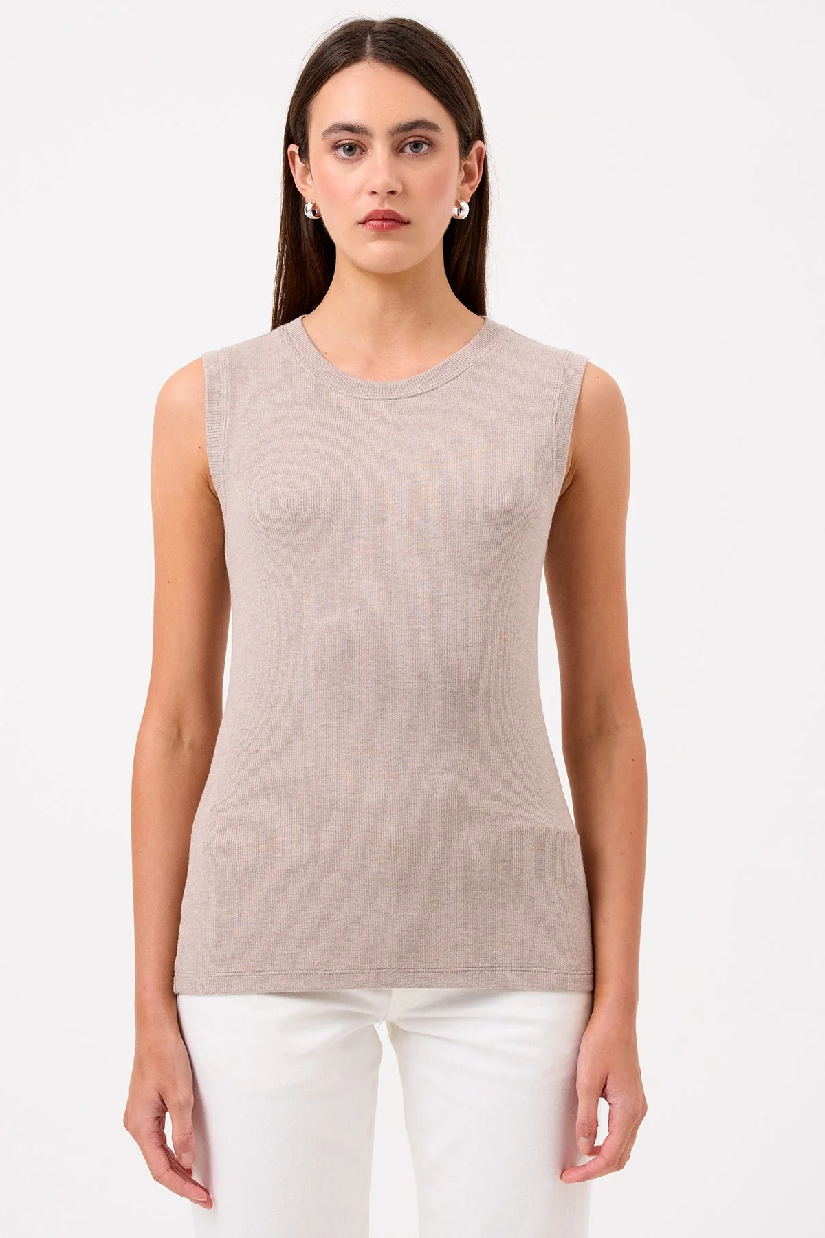 Ribbed Sleeveless Tee