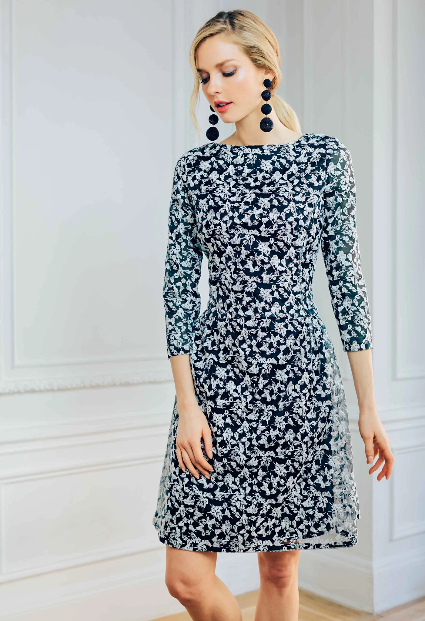 Isoude Holiday Gift Package $10,000