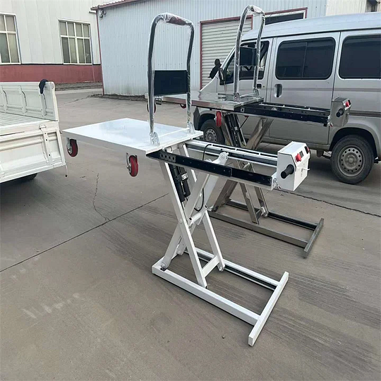 Hydraulic Mobile Lift Table Scissor Lift Cart, Electic Scissor Lift Table w/ 4 Wheels for Material Handling, Small Flat Cart for Easy Transportation