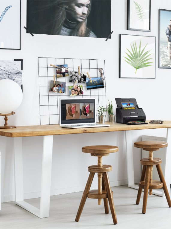 2025 FastFoto FF-680W Wireless High-speed Photo Scanning System – Black