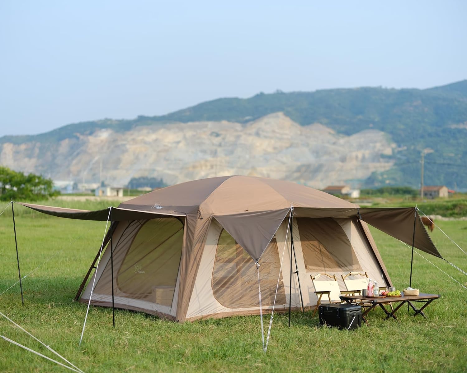 8 to 10 Person Camping Tent Large Waterproof Family Cabin Tent