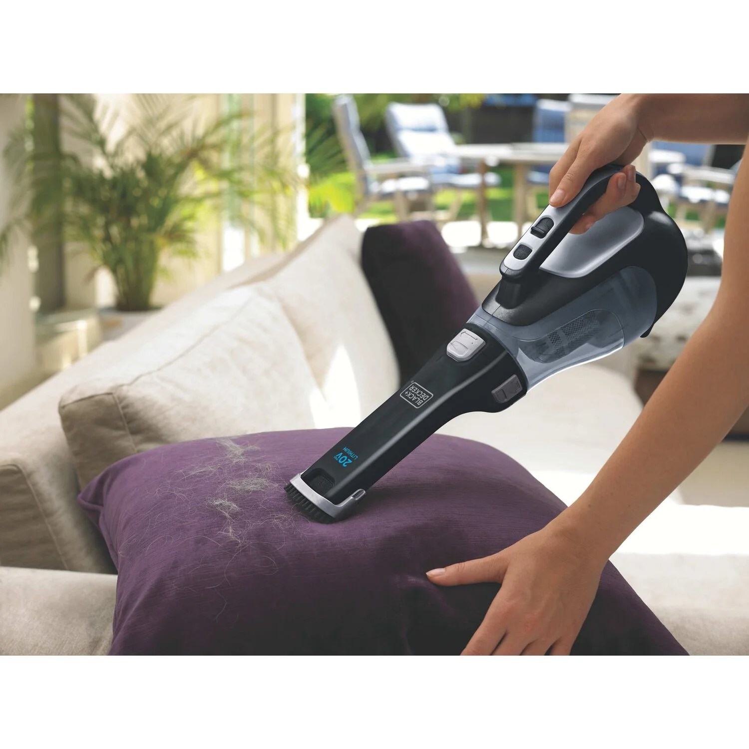 BLACK+DECKER 20V MAX* Lithium Handheld Vacuum, BDH2000L