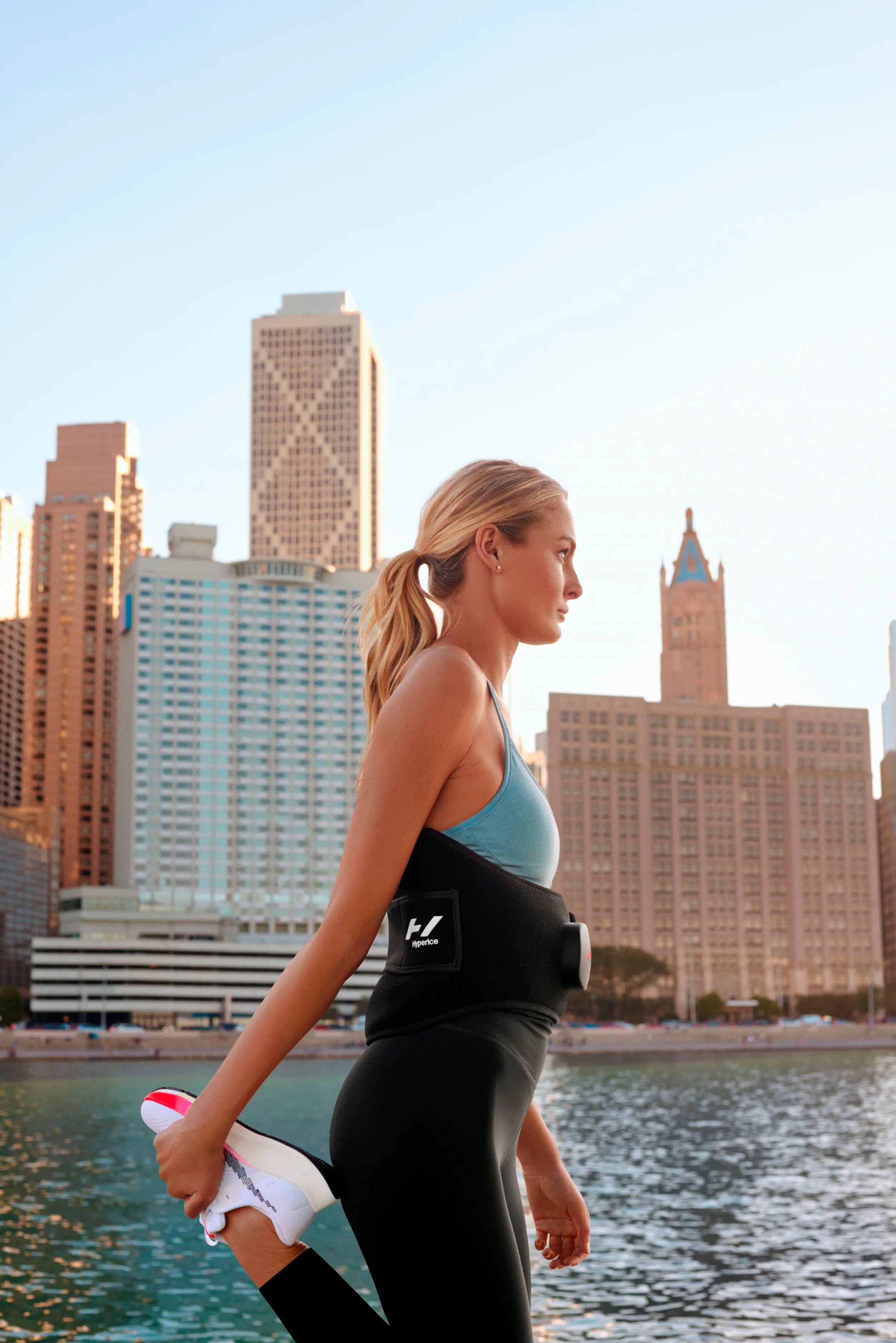 Hyperice – Venom 2 Back – Black